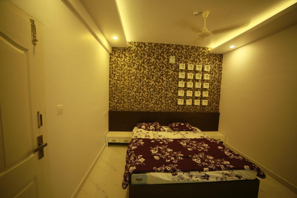 Srm Tower Residency Apartman Guruvāyūr Kültér fotó
